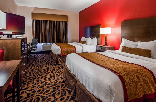 Monticello Hotel | Best Western Plus Brandywine Inn & Suites