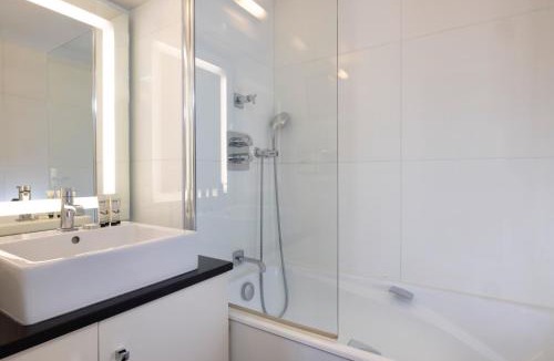 Plaisance Hotel | Best Western Plus Bretagne Montparnasse