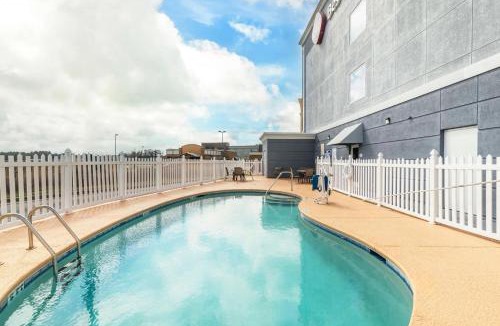 Brunswick Hotel | Best Western Plus Brunswick Inn & Suites
