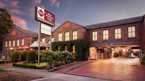 Highett Hotel | Best Western Plus Buckingham International