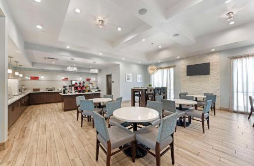 Buda Hotel | Best Western Plus Buda Austin Inn & Suites