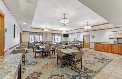 Jefferson City Hotel | Best Western Plus Capital Inn