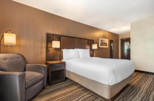 Southeast Calgary Hotel | Best Western PLUS Calgary Centre Inn