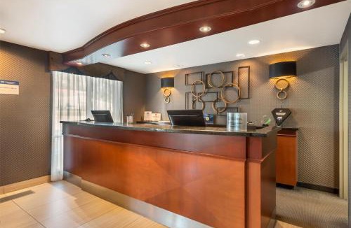 Southeast Calgary Hotel | Best Western PLUS Calgary Centre Inn