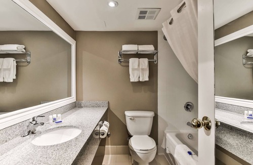 Cambridge Hotel | Best Western Plus Cambridge Hotel