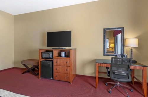 Uintah Hotel | Best Western Plus Canyon Pines