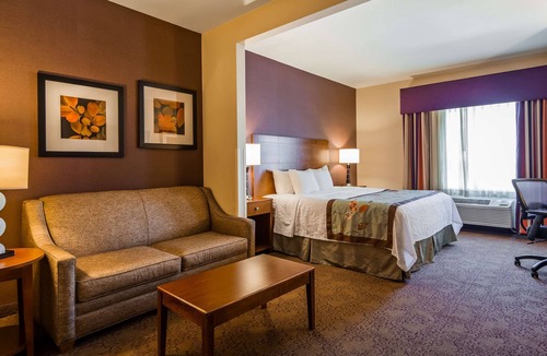 Burlington Hotel | Best Western Plus Carousel Inn & Suites