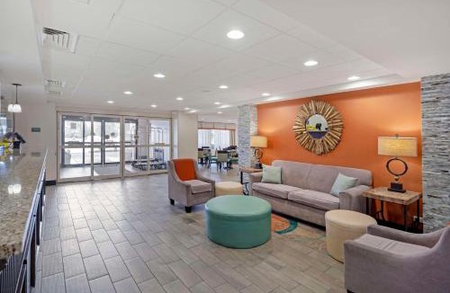 La Grange Hotel | Best Western Plus Chicagoland - Countryside