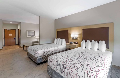 Chickasha Hotel | Best Western Plus Chickasha Inn