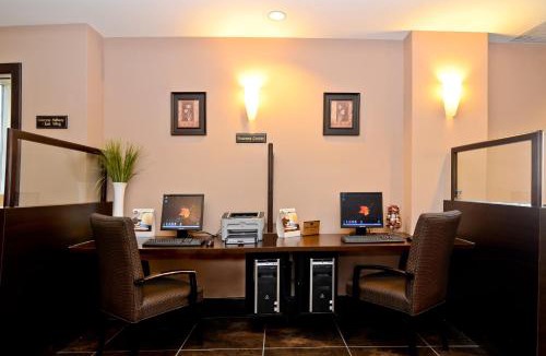 Halifax Hotel | Best Western Plus Chocolate Lake Hotel - Halifax