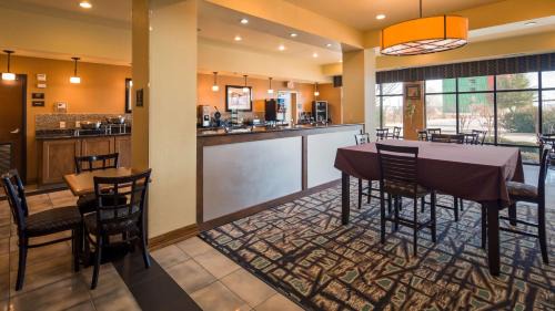 Forney Hotel | Best Western Plus Christopher Inn & Suites