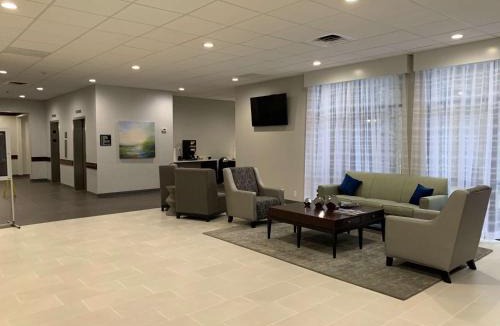 Clarks Summit Hotel | Best Western Plus Clarks Summit Scranton Hotel