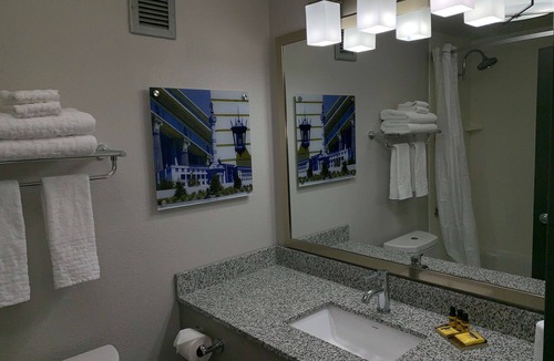 Clarks Summit Hotel | Best Western Plus Clarks Summit Scranton