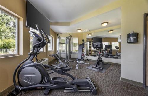 Cascade Locks Hotel | Best Western Plus Columbia River Inn