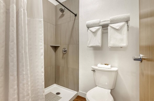 Cascade Locks Hotel | Best Western Plus Columbia River Inn