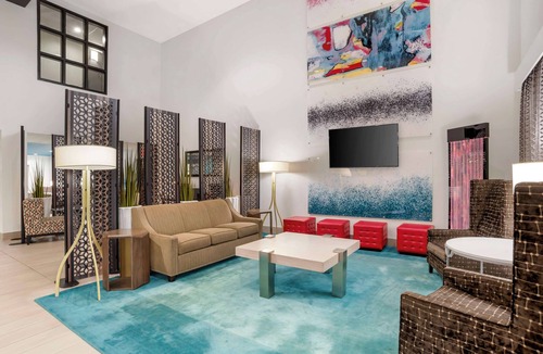 Daphne Hotel | Best Western Plus Daphne Inn & Suites