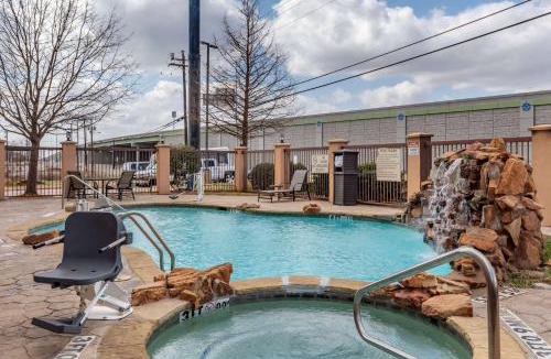 Euless Hotel | Best Western Plus DFW Airport West Euless