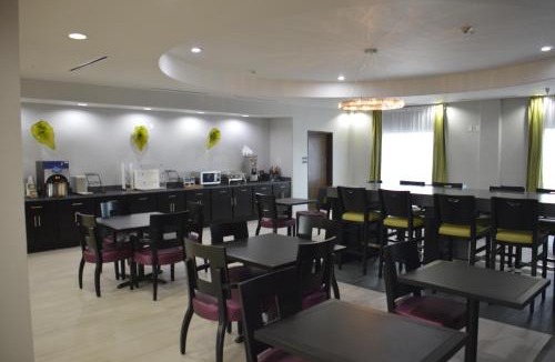 Dilley Hotel | Best Western Plus Dilley Inn & Suites