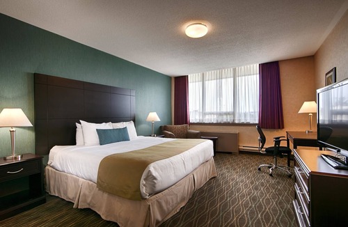 Oshawa Hotel | Best Western Plus Durham Hotel & Conference Centre