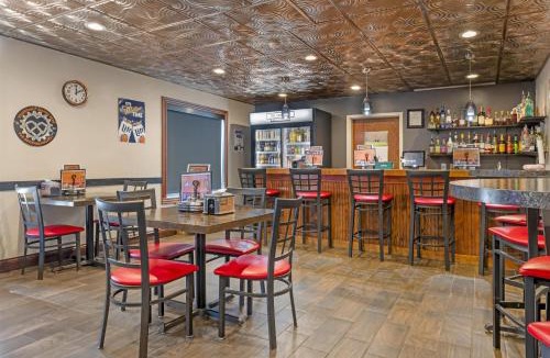 Eau Claire Hotel | Best Western Plus Eau Claire Conference Center