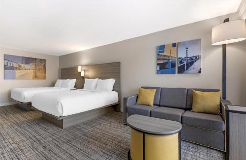 West Dundee Hotel | Best Western Plus Elgin - Chicago