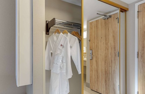 City of Industry Hotel | Best Western Plus Executive Inn