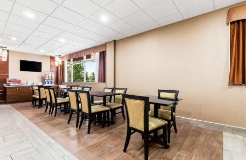 Centre Wellington Hotel | Best Western Plus Fergus Hotel