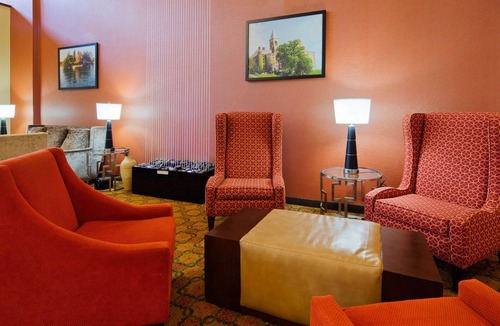 Cortland Hotel | Best Western Plus Finger Lakes Inn & Suites