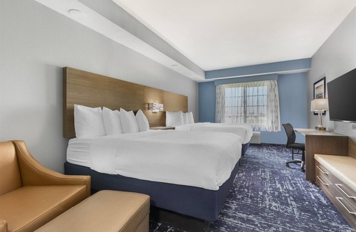 Forest Hill Hotel | Best Western Plus Fort Worth Forest Hill Inn & Suites