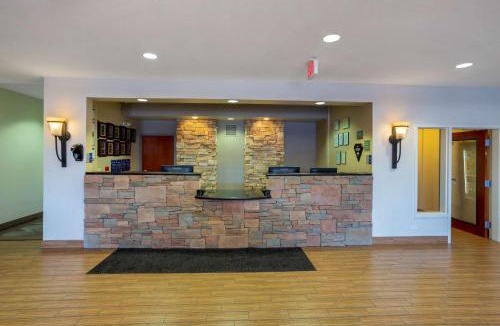Frontier Hotel | Best Western PLUS Fossil Country Inn & Suites