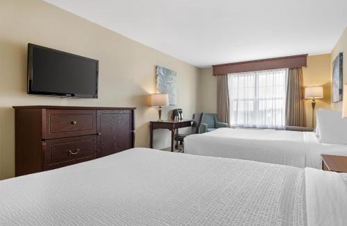 Fredericton Hotel | Best Western Plus Fredericton Hotel & Suites