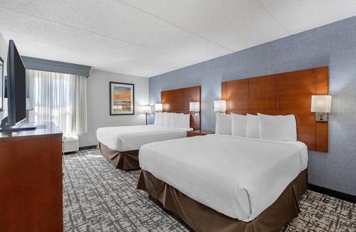 Roosevelt Hotel | Best Western Plus Fresno Airport Hotel