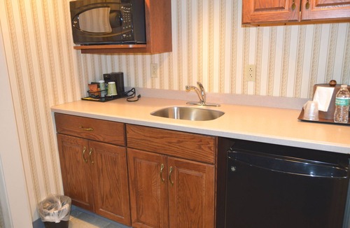 Wilkes-Barre Hotel | Best Western Plus Genetti Wilkes Barre