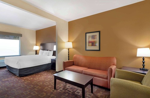 Goliad Hotel | Best Western Plus Goliad Inn & Suites