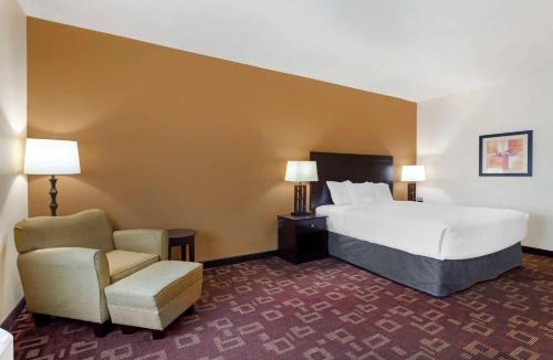 Goliad Hotel | Best Western Plus Goliad Inn & Suites