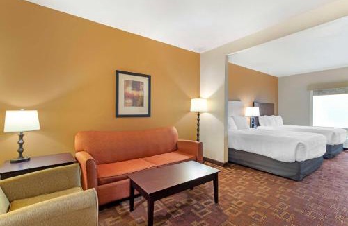 Goliad Hotel | Best Western Plus Goliad Inn & Suites