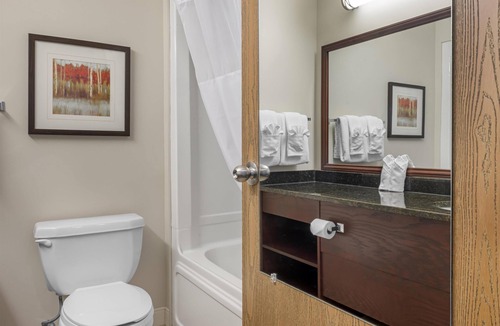 Grand Falls Hotel | Best Western Plus Grand-Sault Hotel & Suites
