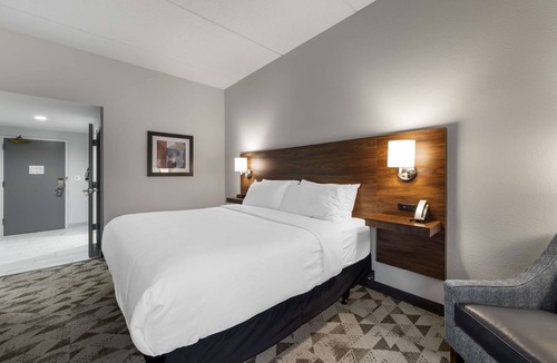 Harrisonburg Hotel | Best Western Plus Harrisonburg