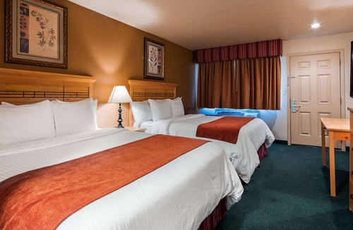 Sutherlin Hotel | Best Western Plus Hartford Lodge