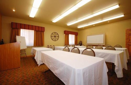 Sutherlin Hotel | BEST WESTERN PLUS Hartford Lodge