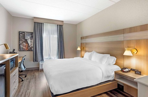 York Hotel | Best Western Plus Heritage Rail Inn & Suites