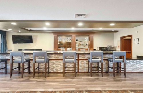 Stockton Hotel | Best Western Plus Heritage Inn