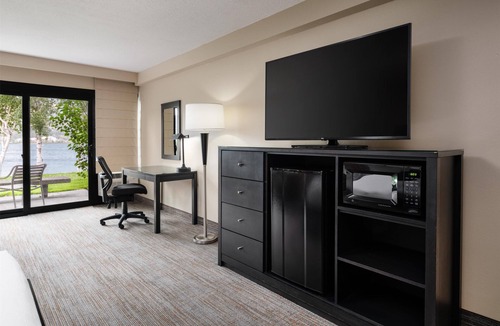 Hood River Hotel | Best Western Plus Hood River Inn