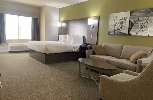 Horseheads Hotel | Best Western Plus Horseheads - Elmira