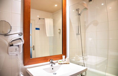 Chateauroux Hotel | Best Western Plus Hotel Colbert