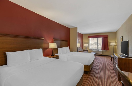 Hudson Hotel | Best Western Plus Hudson Hotel & Suites