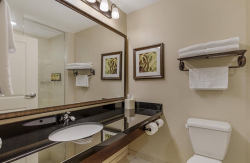 Hudson Hotel | Best Western Plus Hudson Hotel & Suites