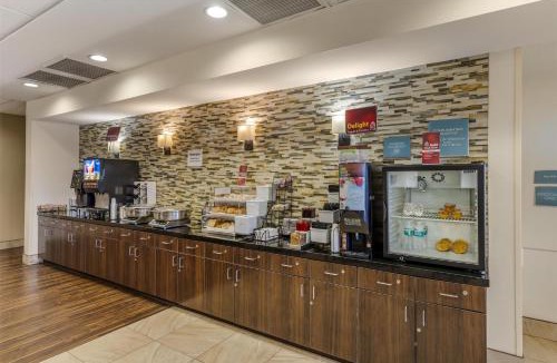 Hudson Hotel | Best Western Plus Hudson Hotel & Suites