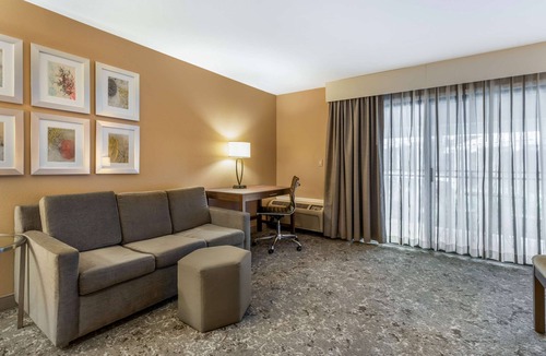 Scotts Valley Hotel | Best Western Plus Inn Scotts Valley