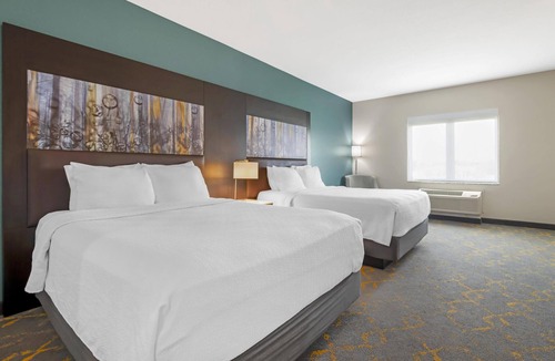 Isanti Hotel | Best Western Plus Isanti